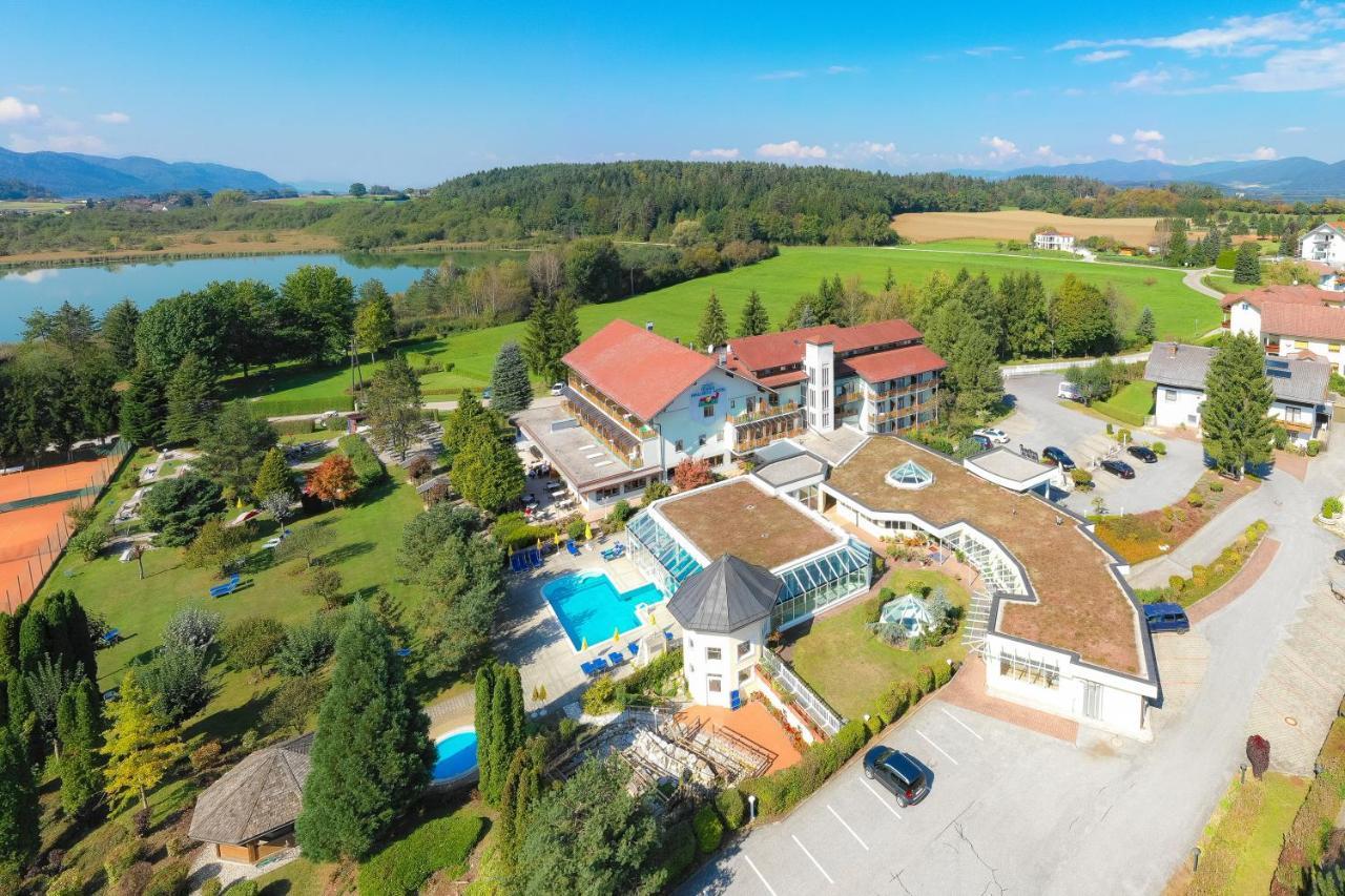 Golf-Tennis-Wellnesshotel Mori Sankt Kanzian am Klopeiner See Bagian luar foto