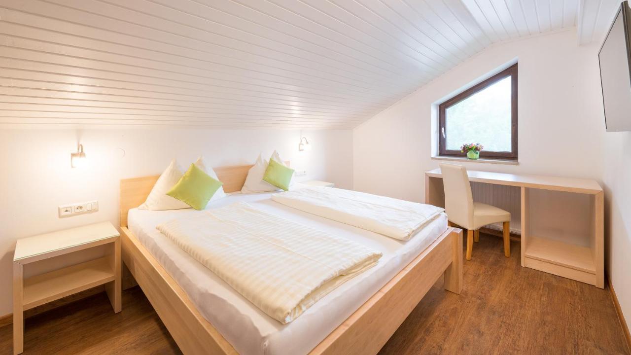 Golf-Tennis-Wellnesshotel Mori Sankt Kanzian am Klopeiner See Bagian luar foto