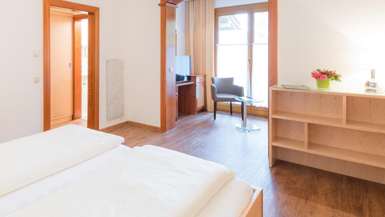 Golf-Tennis-Wellnesshotel Mori Sankt Kanzian am Klopeiner See Bagian luar foto